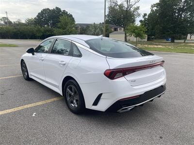 2022 Kia K5 LXS - Photo 5 - Columbia, SC 29210