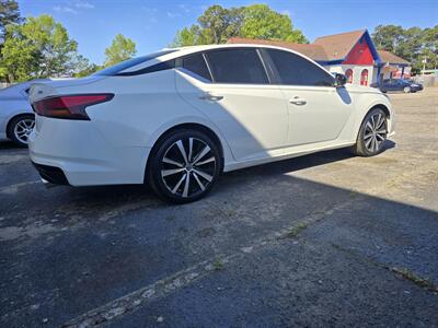 2020 Nissan Altima 2.5 SR   - Photo 8 - Columbia, SC 29210