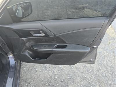 2015 Honda Accord Sport   - Photo 13 - Columbia, SC 29210