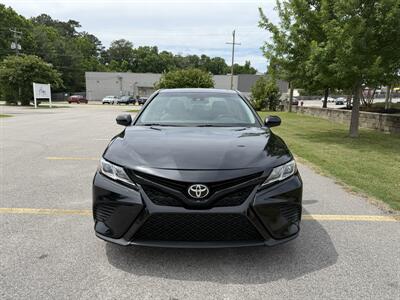 2019 Toyota Camry SE - Photo 8 - Columbia, SC 29210