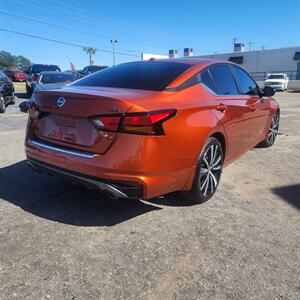 2021 Nissan Altima 2.5 SR   - Photo 5 - Columbia, SC 29210