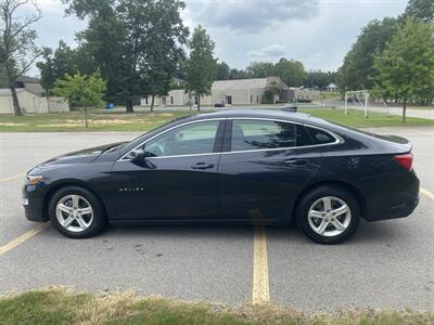 2023 Chevrolet Malibu LT - Photo 6 - Columbia, SC 29210