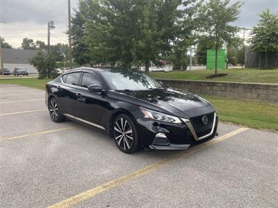 2020 Nissan Altima 2.5 SR - Photo 1 - Columbia, SC 29210