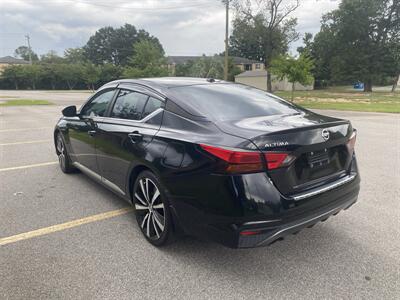 2020 Nissan Altima 2.5 SR - Photo 5 - Columbia, SC 29210