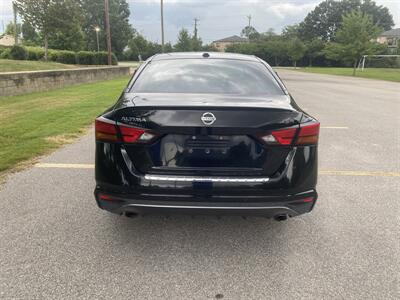 2020 Nissan Altima 2.5 SR - Photo 4 - Columbia, SC 29210