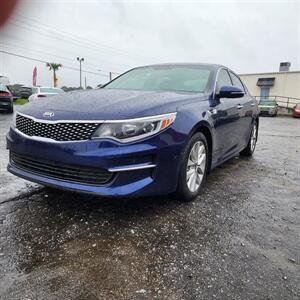 2018 Kia Optima EX Tech   - Photo 1 - Columbia, SC 29210