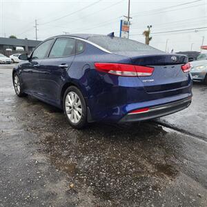 2018 Kia Optima EX Tech   - Photo 6 - Columbia, SC 29210