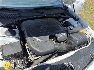 2014 Chrysler 300 Series Touring   - Photo 16 - Columbia, SC 29210