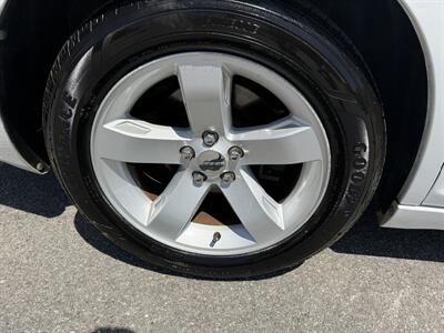 2014 Chrysler 300 Series Touring   - Photo 20 - Columbia, SC 29210