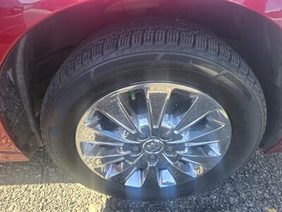 2010 Buick Lucerne CXL Special Edition - Photo 12 - Columbia, SC 29210