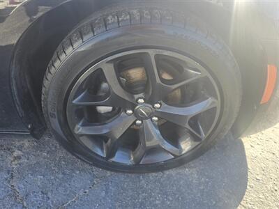 2021 Chrysler 300 Series S V6 - Photo 13 - Columbia, SC 29210