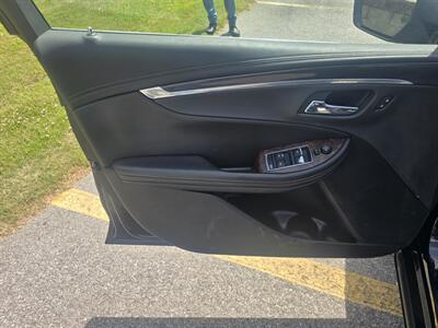 2014 Chevrolet Impala LT   - Photo 9 - Columbia, SC 29210