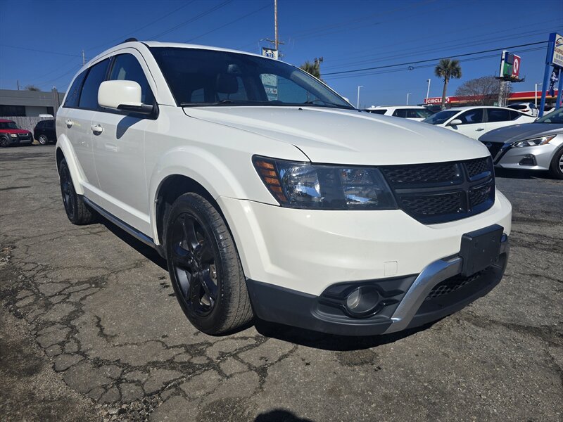 2020 Dodge Journey Crossroad