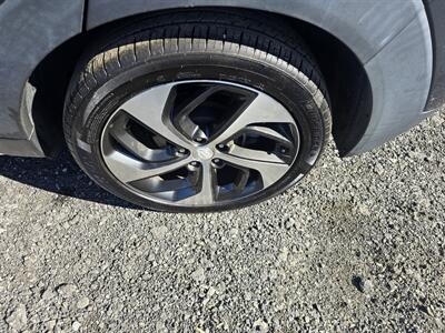 2017 Hyundai Tucson Value - Photo 17 - Columbia, SC 29210