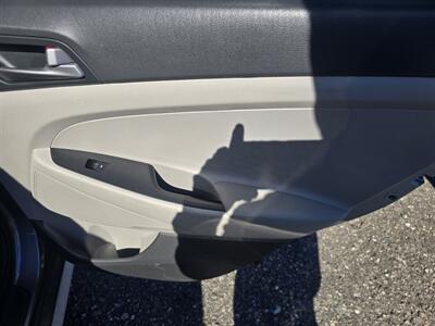 2017 Hyundai Tucson Value - Photo 13 - Columbia, SC 29210