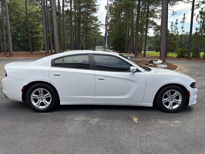 2020 Dodge Charger SXT   - Photo 3 - Columbia, SC 29210
