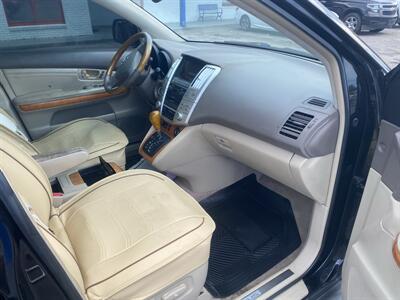 2004 Lexus RX 330 - Photo 9 - Columbia, SC 29210