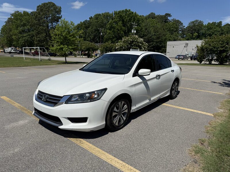 2013 Honda Accord LX   - Photo 1 - Columbia, SC 29210