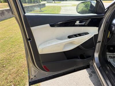 2016 Kia Sorento SX Limited V6   - Photo 12 - Columbia, SC 29210