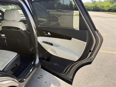 2016 Kia Sorento SX Limited V6   - Photo 15 - Columbia, SC 29210