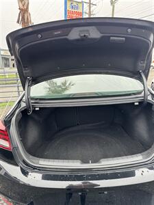 2020 Hyundai ELANTRA SEL   - Photo 11 - Columbia, SC 29210