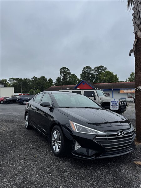 2020 Hyundai ELANTRA SEL - Photo 1 - Columbia, SC 29210