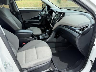 2016 Hyundai SANTA FE SE   - Photo 19 - Columbia, SC 29210