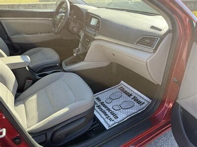 2018 Hyundai Elantra SEL   - Photo 16 - Columbia, SC 29210