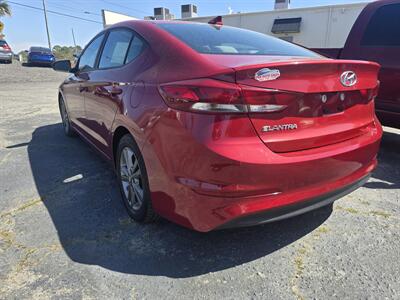 2018 Hyundai Elantra SEL   - Photo 6 - Columbia, SC 29210