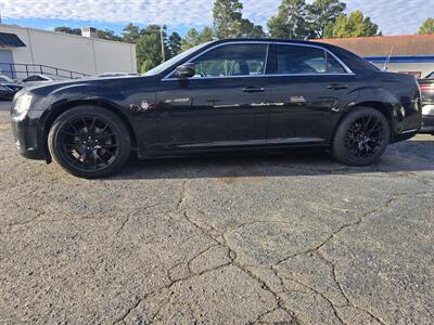 2014 Chrysler 300 Series   - Photo 4 - Columbia, SC 29210