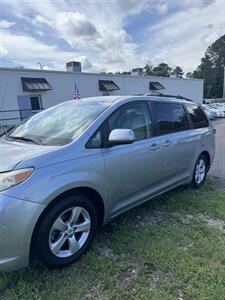2012 Toyota Sienna LE 8-Passenger   - Photo 2 - Columbia, SC 29210