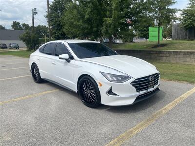 2022 Hyundai SONATA SE   - Photo 1 - Columbia, SC 29210