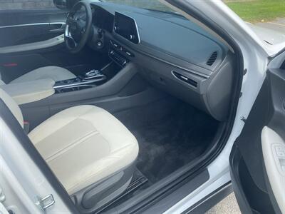 2022 Hyundai SONATA SE   - Photo 13 - Columbia, SC 29210