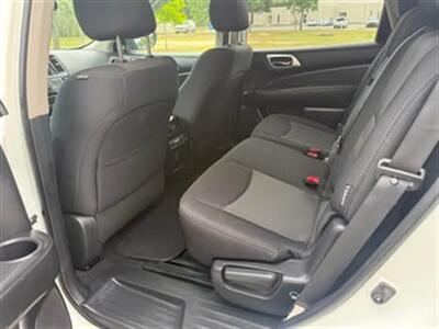 2018 Nissan Pathfinder SV   - Photo 9 - Columbia, SC 29210
