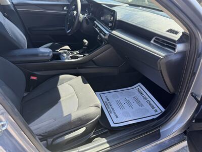 2022 Kia K5 LXS   - Photo 9 - Columbia, SC 29210