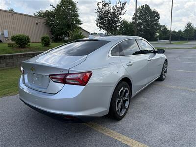 2022 Chevrolet Malibu LT - Photo 3 - Columbia, SC 29210