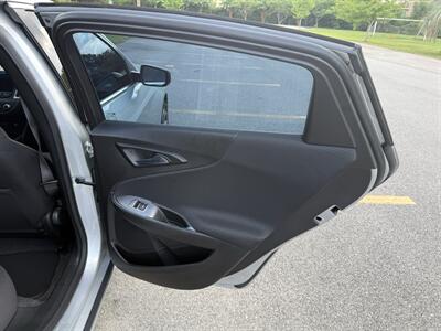 2022 Chevrolet Malibu LT - Photo 10 - Columbia, SC 29210