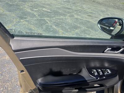 2021 Kia K5 LXS   - Photo 9 - Columbia, SC 29210