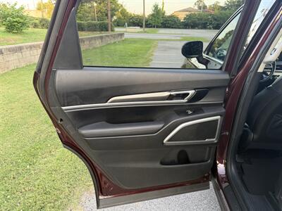 2020 Kia Telluride S - Photo 13 - Columbia, SC 29210