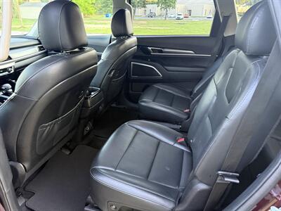 2020 Kia Telluride S - Photo 14 - Columbia, SC 29210