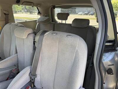 2013 Toyota Sienna LE 8-Passenger   - Photo 11 - Columbia, SC 29210
