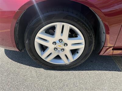 2010 Chevrolet Impala LT   - Photo 21 - Columbia, SC 29210