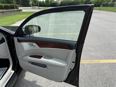 2011 Toyota Avalon Limited   - Photo 8 - Columbia, SC 29210