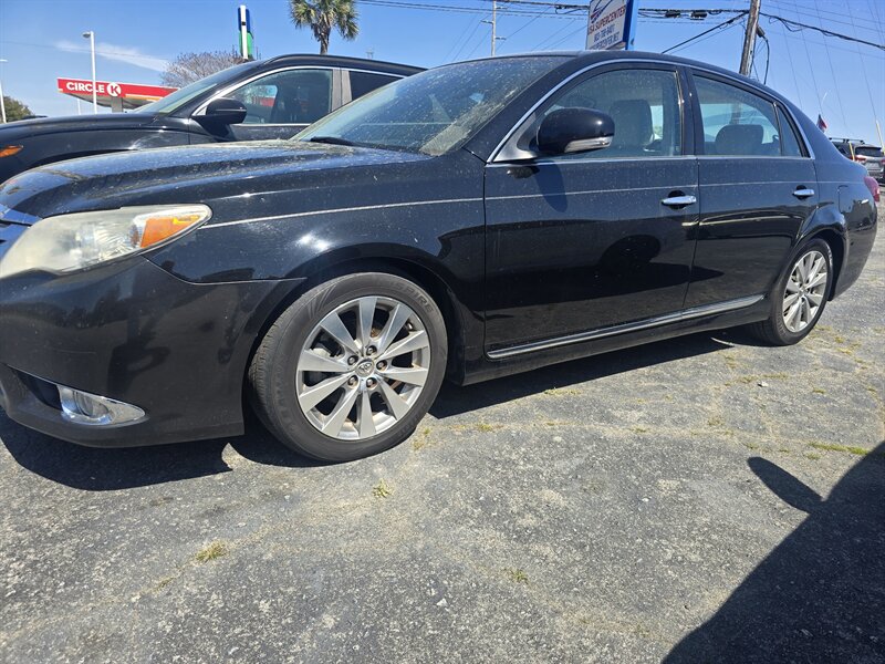 2011 Toyota Avalon Limited