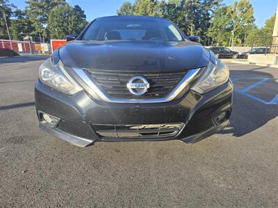 2018 Nissan Altima 2.5 SR   - Photo 2 - Columbia, SC 29210