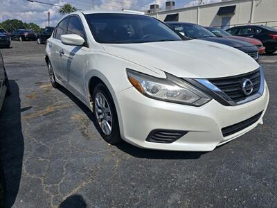 2016 Nissan Altima 2.5 S - Photo 3 - Columbia, SC 29210
