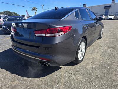 2017 Kia Optima LX   - Photo 7 - Columbia, SC 29210
