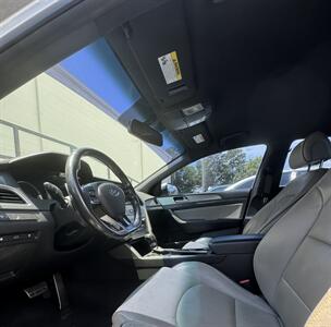 2015 Hyundai SONATA SE   - Photo 5 - Columbia, SC 29210