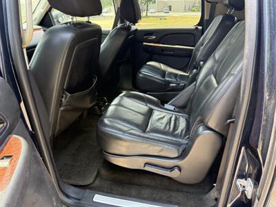 2008 Chevrolet Suburban LTZ   - Photo 8 - Columbia, SC 29210