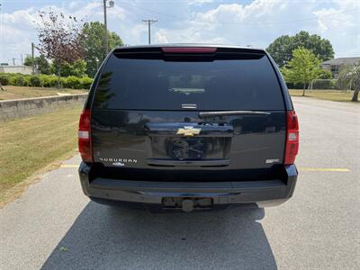 2008 Chevrolet Suburban LTZ   - Photo 4 - Columbia, SC 29210